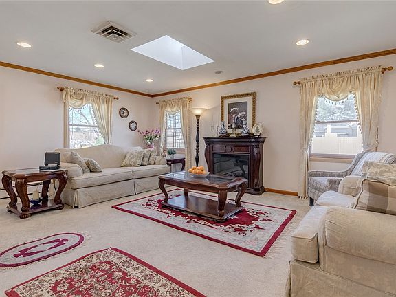 5th image of 55 Marwood Pl