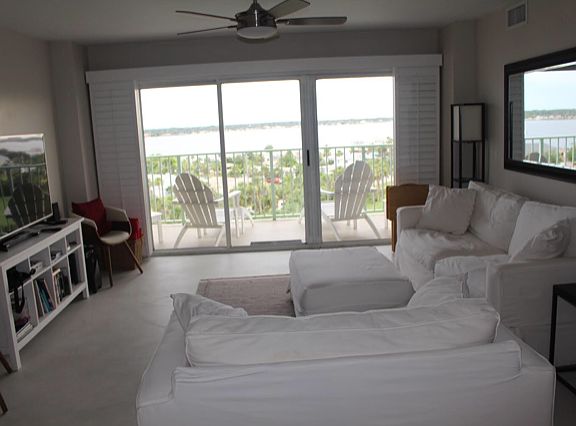 3rd image of 4 Oceans West Blvd APT 801C