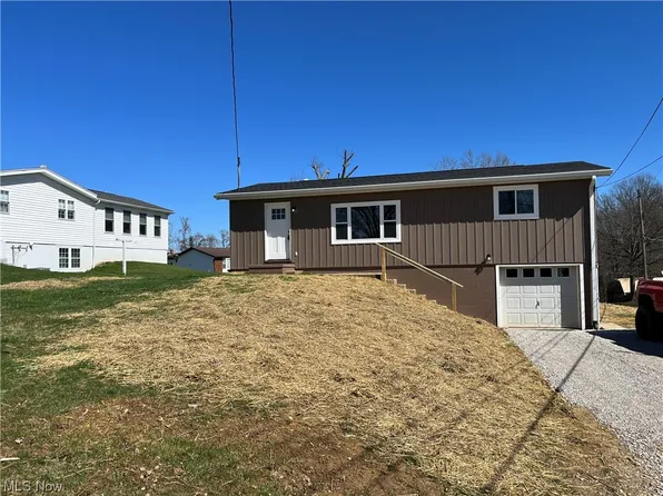 922 Moyer Ave, Parkersburg, WV 26101