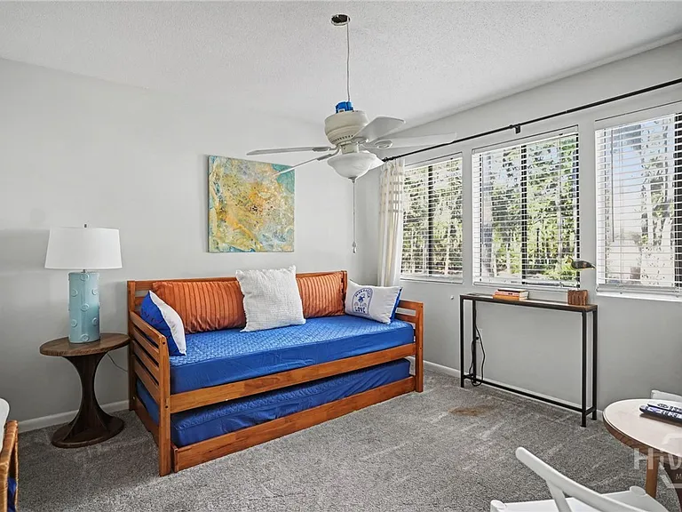 10 Dame Kathryn Dr — Photo 18