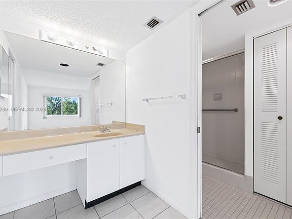 4th image of 12701 SW 13th St APT 314F