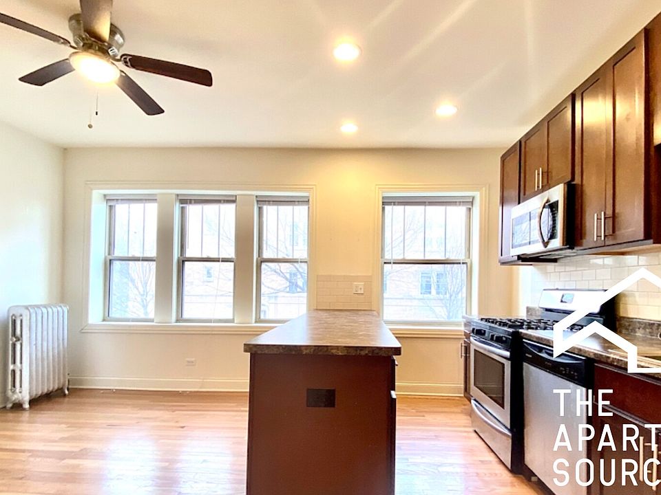 1st image of 4871 N Washtenaw Ave APT 2