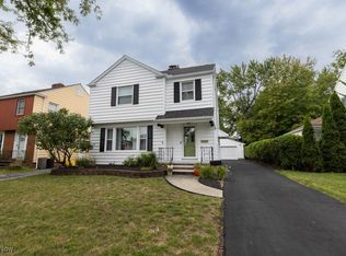 4502 Groveland Rd, University Heights, OH