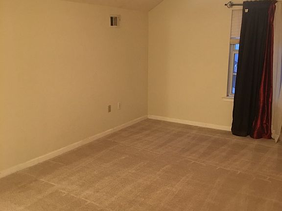 5th image of 6470 Wellington Chase Ct
