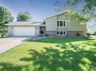 1301 14th St, Orion, IL 61273