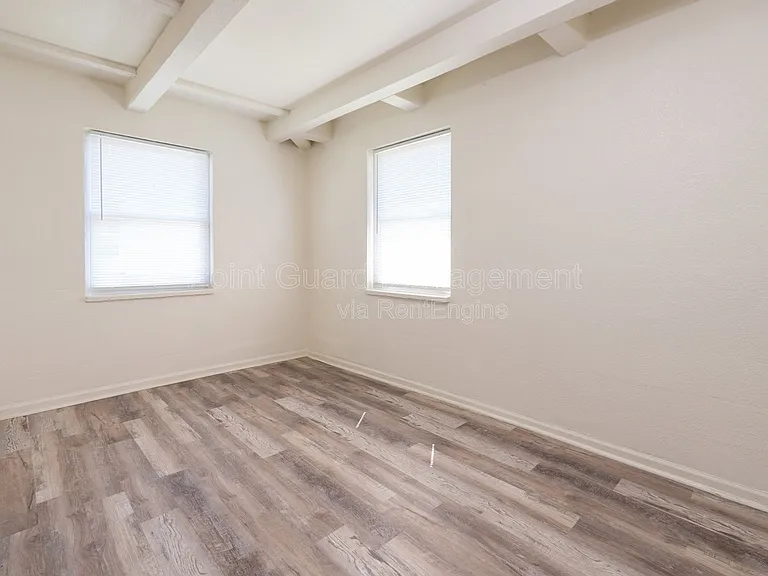 1335 W Dora St #1335 — Photo 8