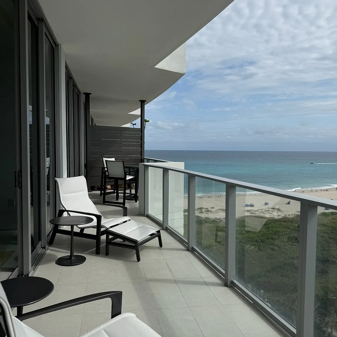 2 bed, 1465 sqft, $13,000 — Photo 2