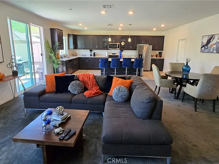 7900 Raincross Ct — Photo 17