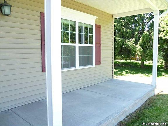 2nd image of 108 Parkway