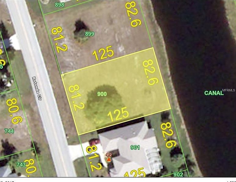 2nd image of 819 Rotonda Cir