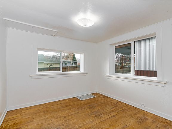 5th image of 840 S Johnson St