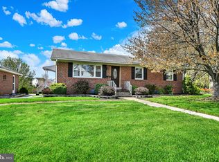 33 Ridge Ave, Biglerville, PA 17307