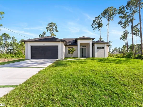718 Phelps St E, Lehigh Acres, FL 33974