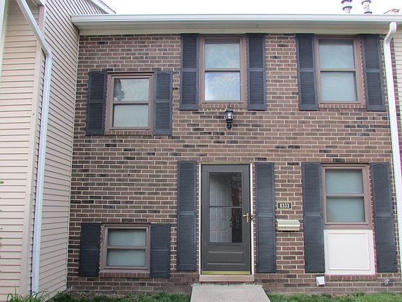 3rd image of 8333 Lakeview Ct