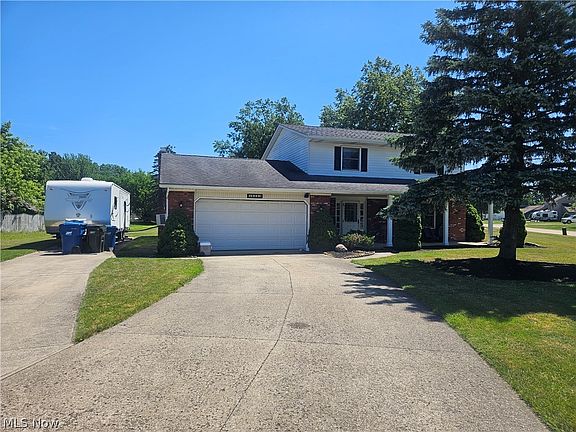 5th image of 5343 Pin Oak Cir