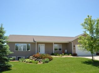 493 Dahl Dr, Deforest, WI 53532