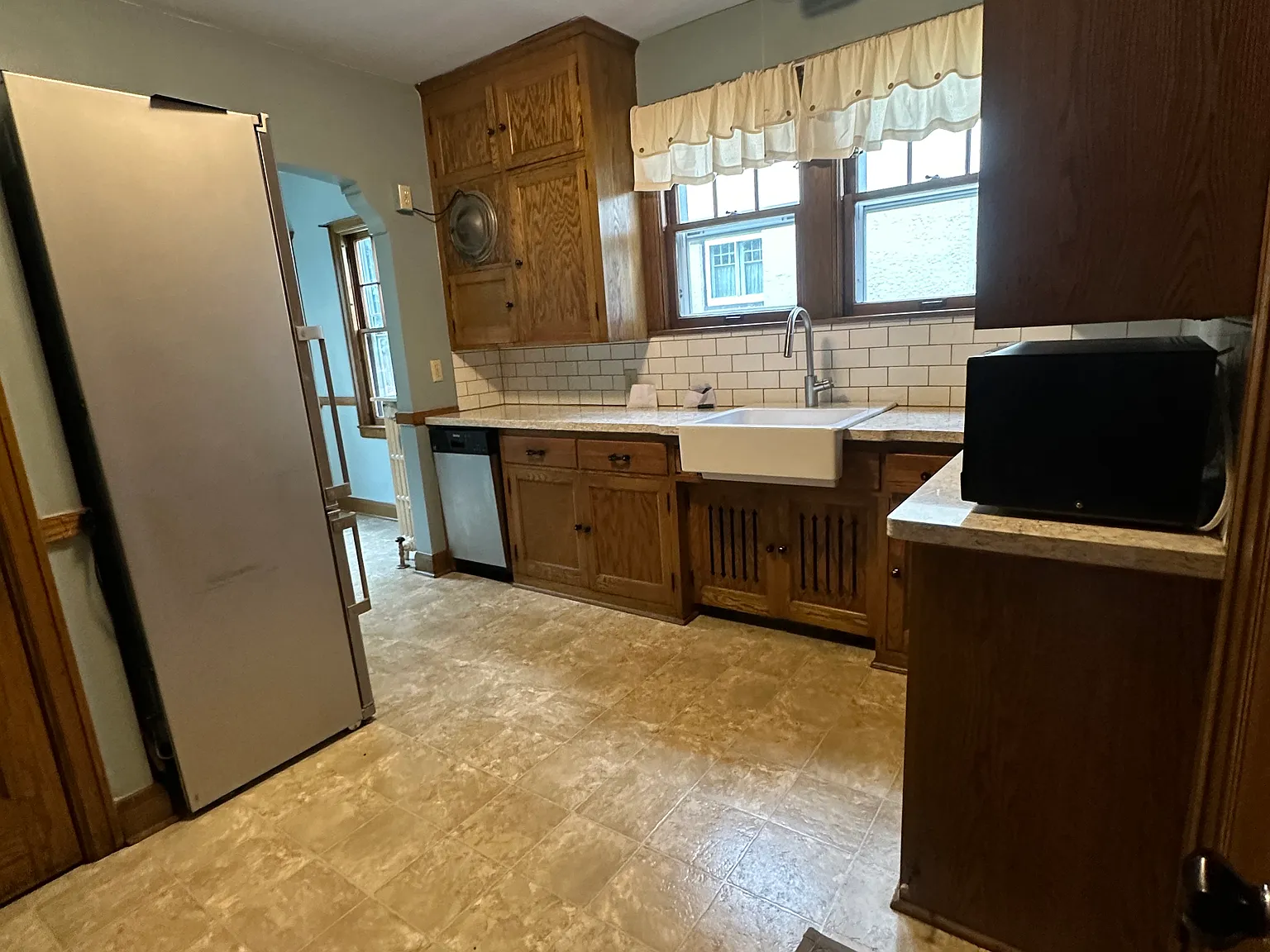 3 bed, 1650 sqft, $2,350 — Photo 4