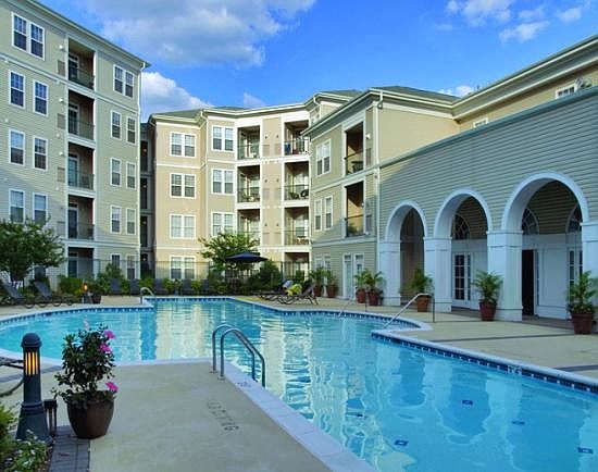 Pool Deck at the Grove