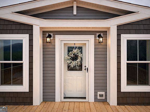 3rd image of 12661 Highway 100 NW