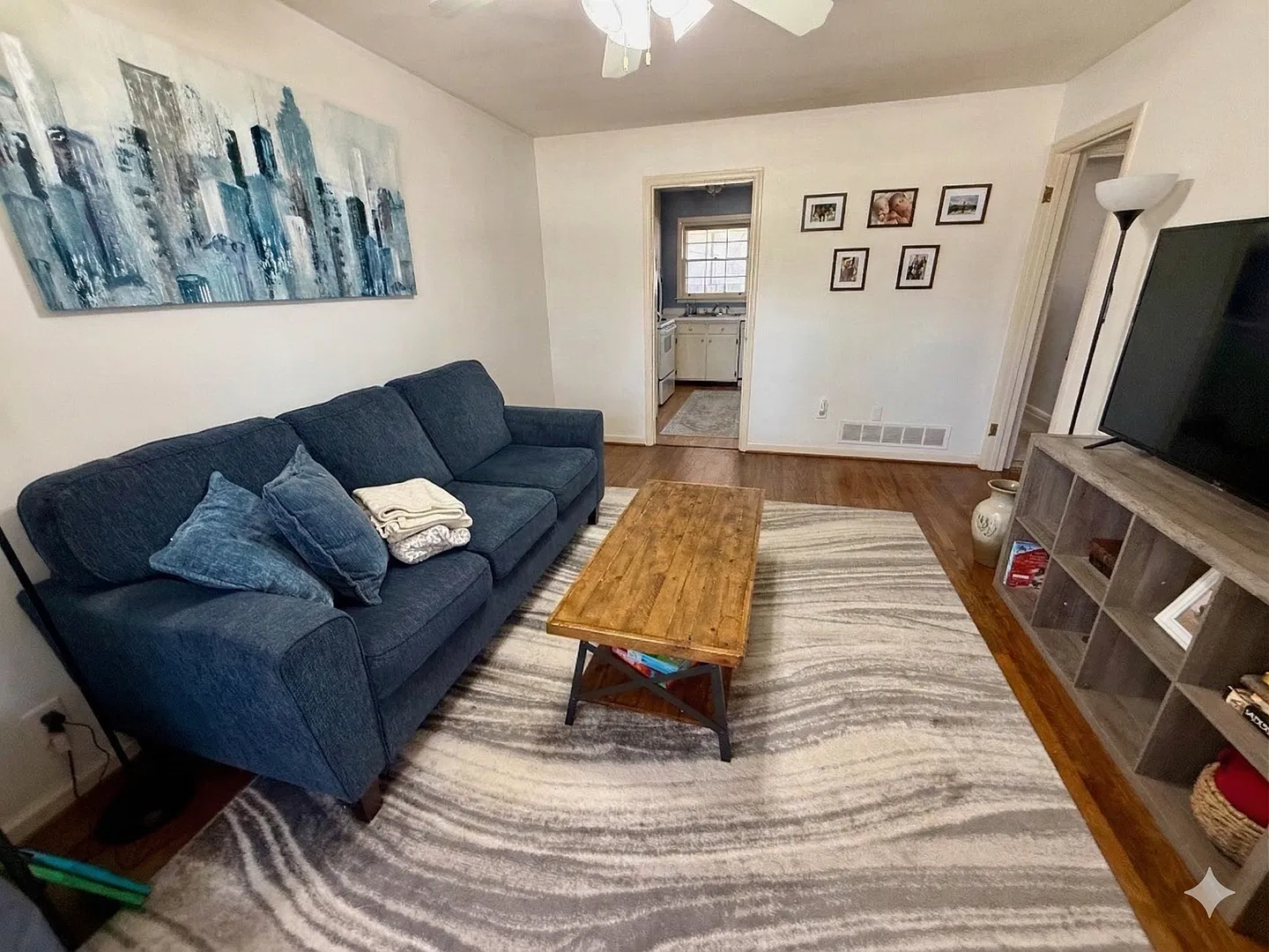 Lease Assignment Please Inquire! For Rent 2 Bedroom Duplex in Watkinsville — Photo 3