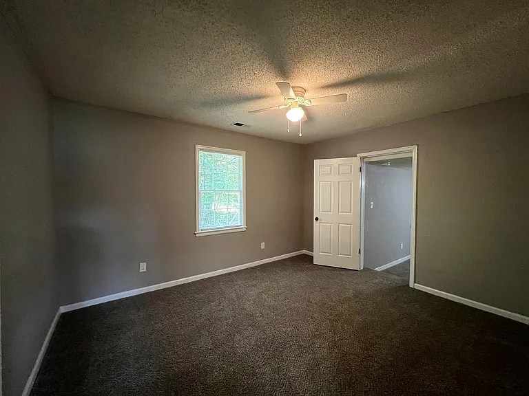 25 E McKellar Ave — Photo 11