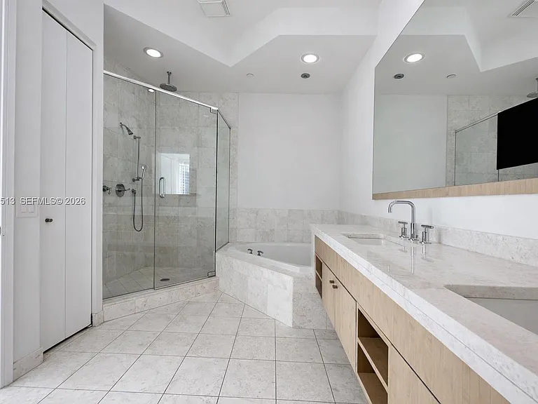 900 Brickell Key Blvd #2405 — Photo 15