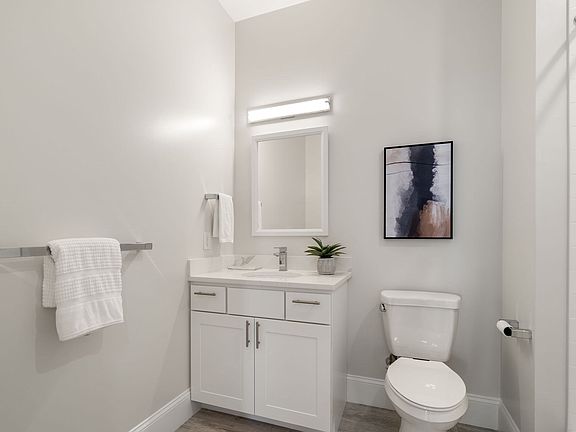 4th image of 93 Fawcett St #412