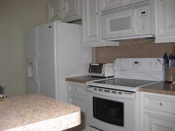 4th image of 510 Laurel St
