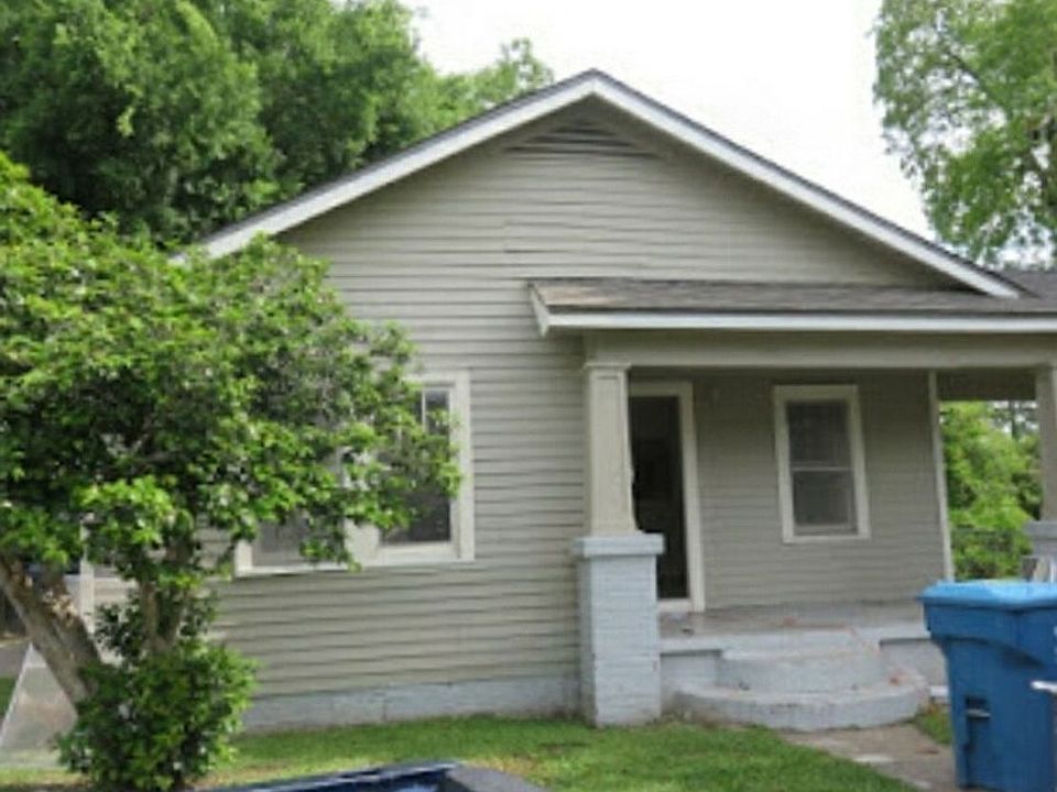 1st image of 223 Sampson Ave