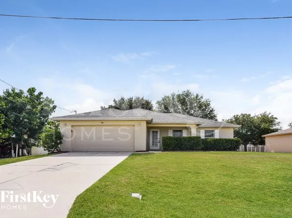 1211 NW 12th Pl, Cape Coral, FL 33993