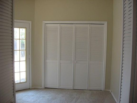 5th image of 2617 Butterfield Dr