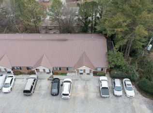 906 Sierra Pl APT 27, Dalton, GA 30720