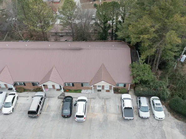 906 Sierra Pl APT 27, Dalton, GA 30720