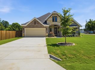 1202 Azalea Ln, Waxahachie, TX 75165