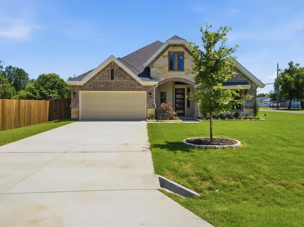 1202 Azalea Ln, Waxahachie, TX 75165