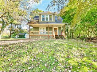 311 Unity Rd, Trumbull, CT 06611