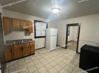 4023 Fir St., East Chicago, IN 46312