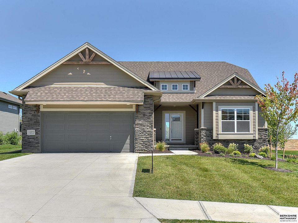 1st image of 15451 Ogden Cir