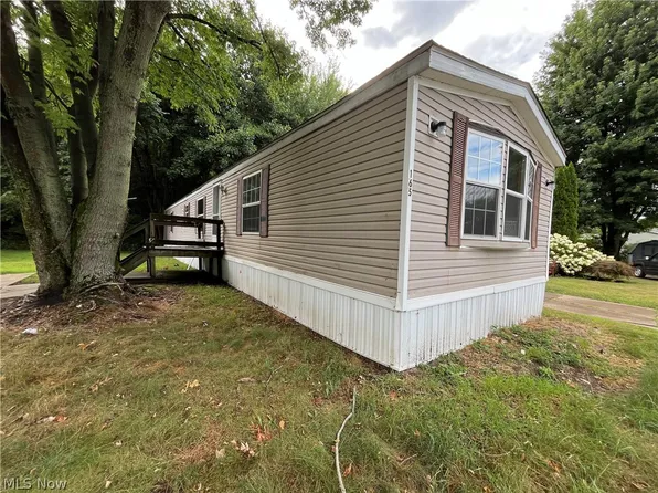165 Paradise Blvd, Madison, OH 44057