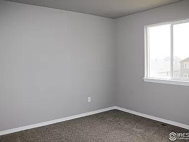5th image of 4992 Priors Dr