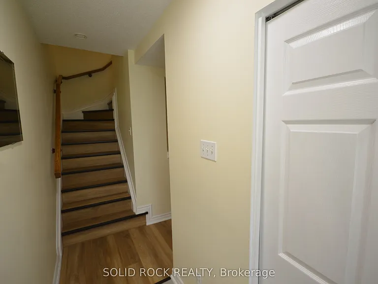 2688 Draper Ave W — Photo 4