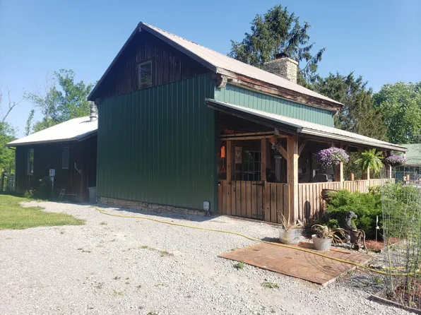 9186 Smart Hill Rd, Hillsboro, OH 45133