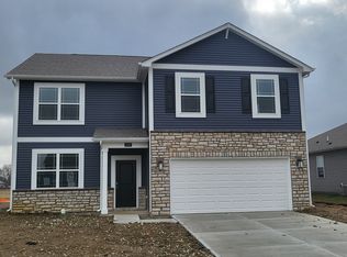 1585 Fairmount Dr, Greenfield, IN 46140