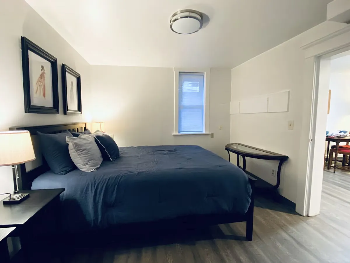 1 bed, 400 sqft, $1,290 — Photo 3