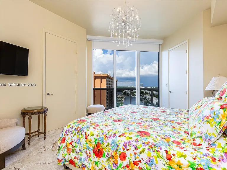 16001 Collins Ave #1106 — Photo 22