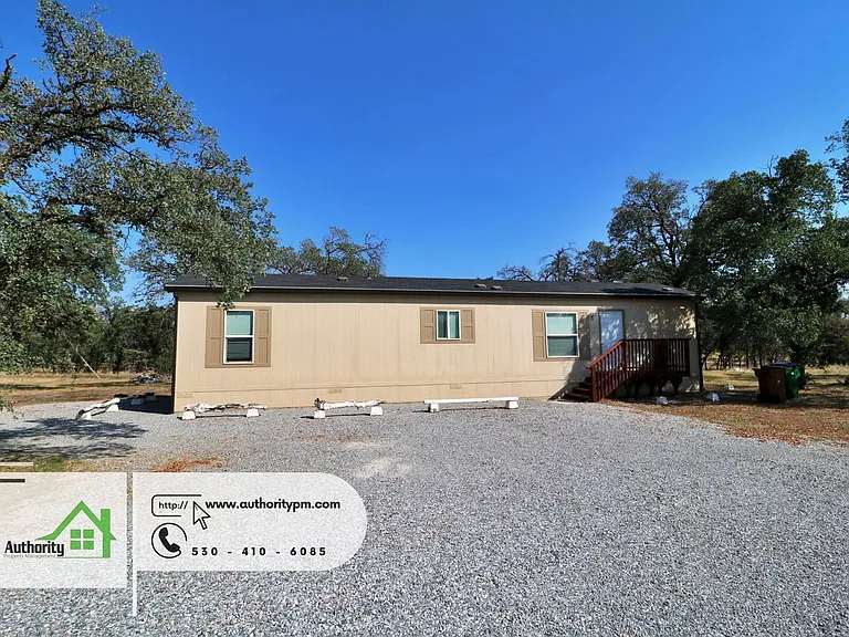 21311 Old 44 Dr — Photo 1