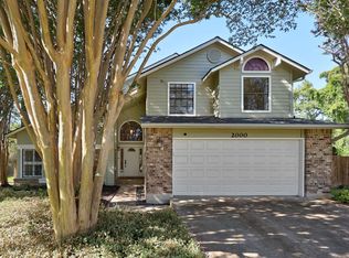 2000 Woods Cv, Round Rock, TX 78681