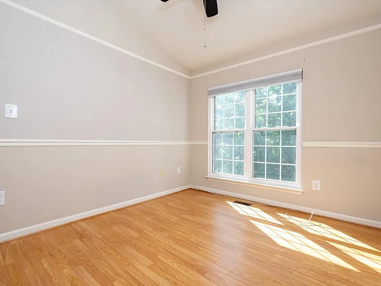 2209 Commissary Cir #284 — Photo 18