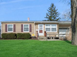 8926 Fairway Dr, Orland Park, IL