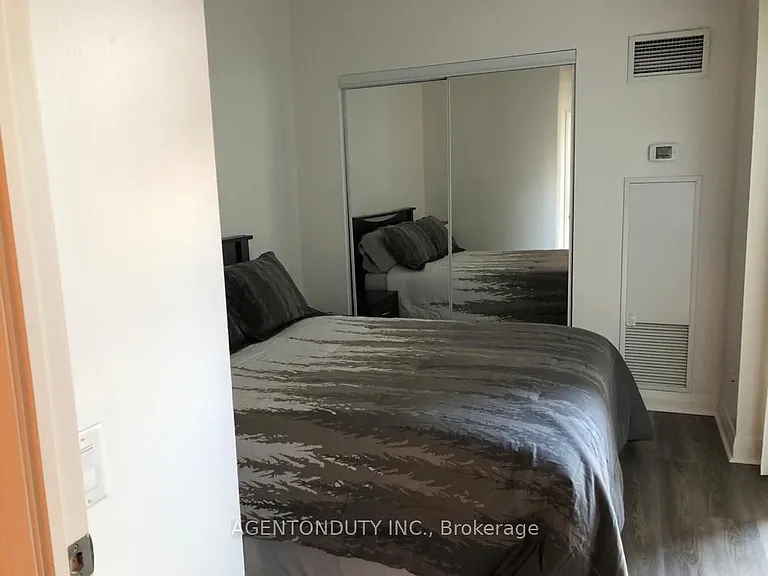 1121 Bay St #701 — Photo 13